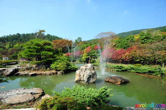 산방산비원 식물원의 가을풍경