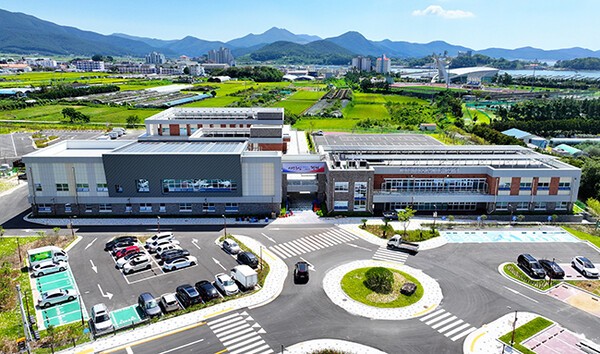 거제시, 영농철 맞아 벼 깨씨무늬병 예방 관리 강화 현장