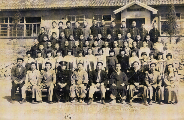 생활풍경 학창시절(구조라초등학교 제5회 졸업기념 사진)