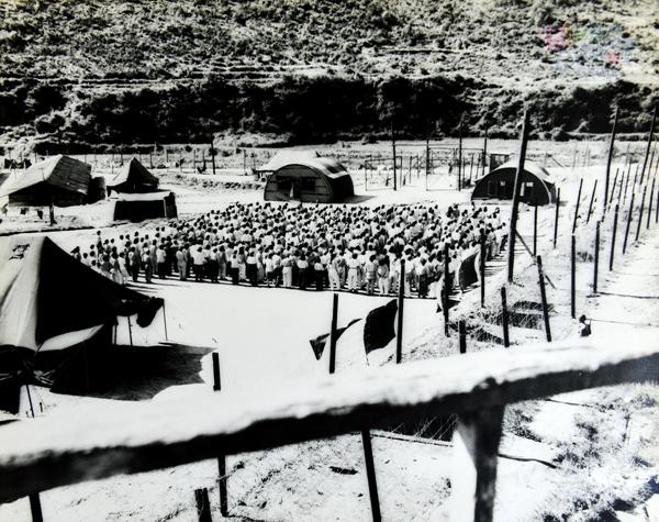 포로수용소 현장(주잣골 입구에 설치된 여자포로수용소)